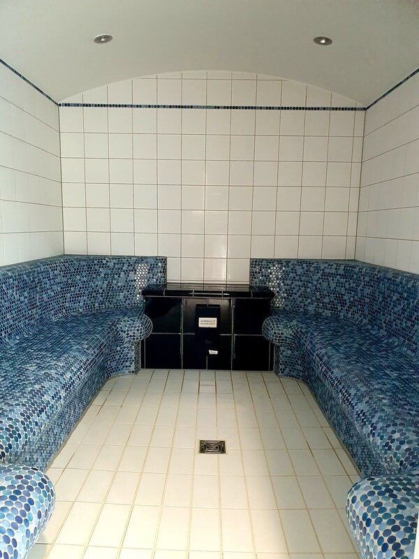 Finto Erlebnisbad Dampfbad